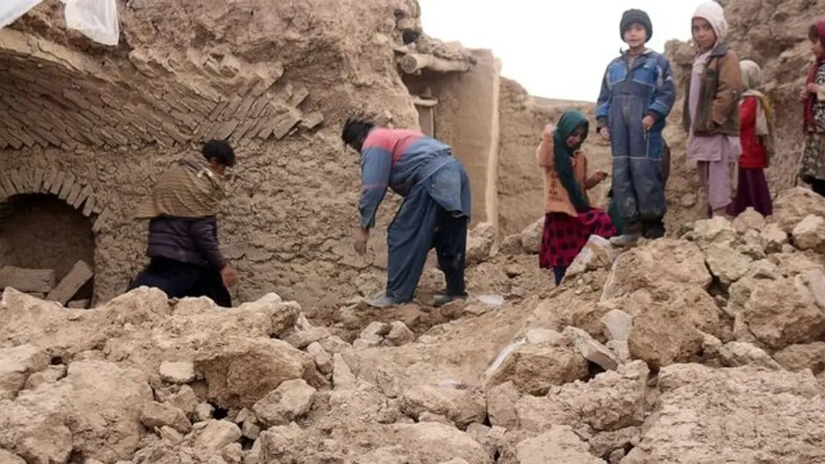 جمع‌آوری کمک‌های مردمی برای زلزله‌زدگان افغانستان