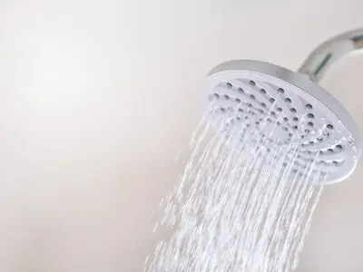 دانستنی های مفید درباره حمام با آب داغ و سرد 