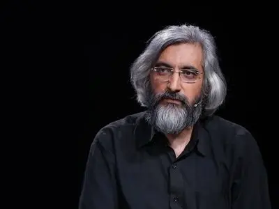 وظیفه صداوسیما فرصت دسترسی به آنتن به نویسندگان است