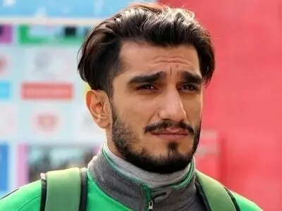 علی‌عسگری: سرمربی خارجی در پرسپولیس فرصت آزمون و خطا ندارد