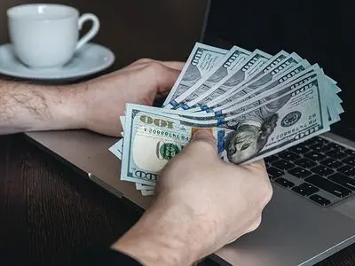 چرا حواله ارزی خود را با صرافی اسپیدی اکسچنج انجام دهیم؟