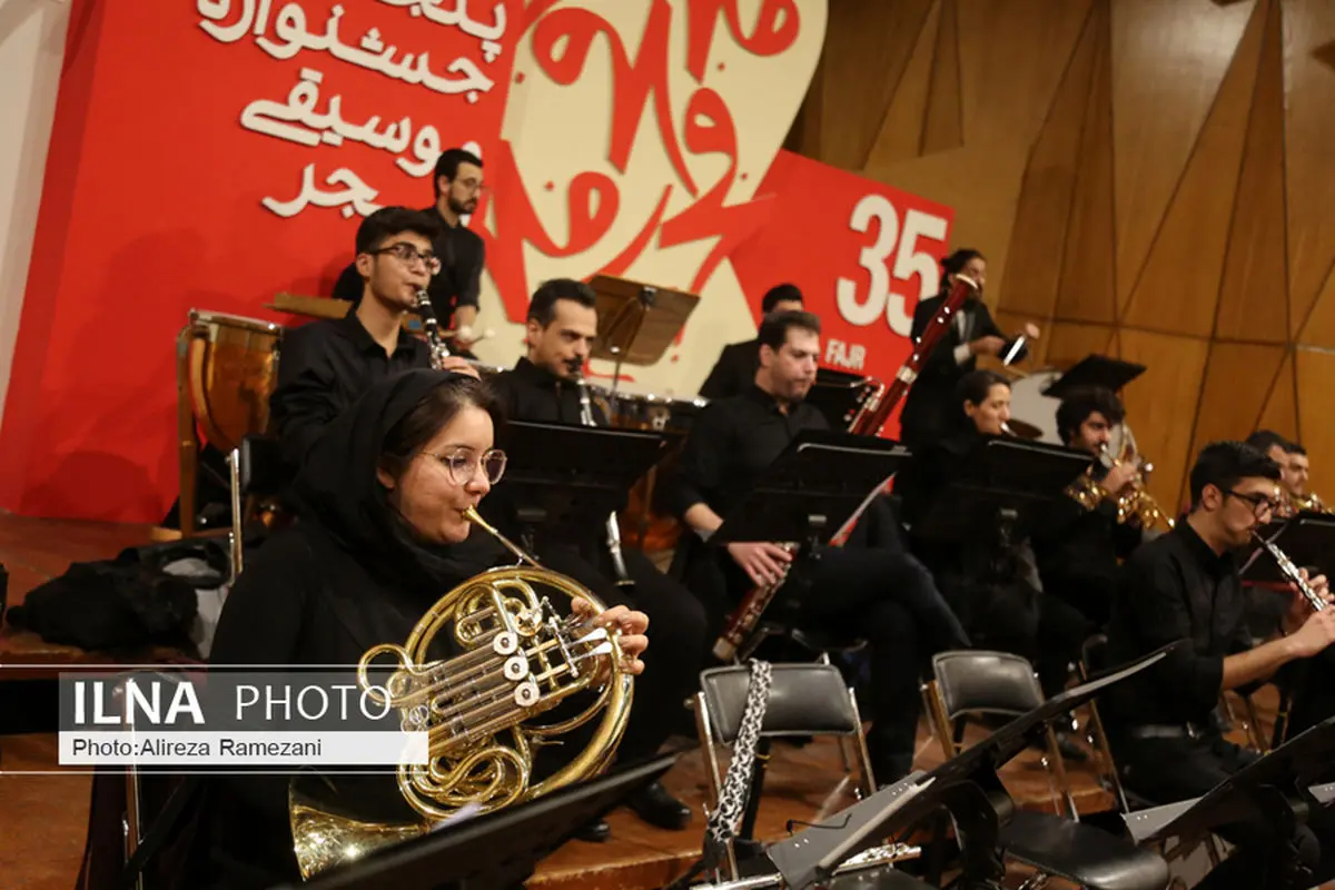 تجلیل از نادر مشایخی  و رهبری ارکستر «فرهنگ و هنر»/ استقبال از کنسرت حجت اشرف‌زاده/ طنین بداهه‌نوازی علی‌اصغر عرب‌شاهی در رودکی