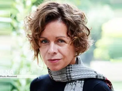 سنت غرب فروبستن هرگونه گشودگی در شرق است/ اروپا با روشنگری متفرعنانه شرق را به سایه خود بدل کرد