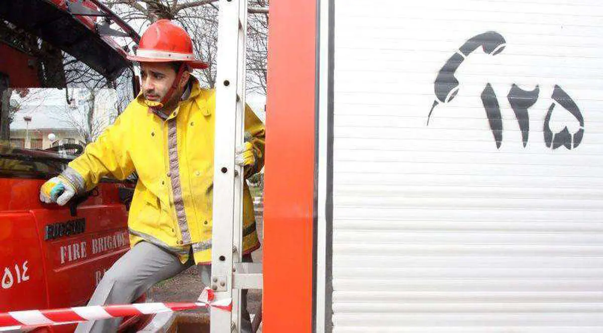 مهار آتش‌سوزی منزل مسکونی در رشت