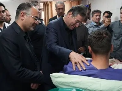 عیادت استاندار آذربایجان‌غربی از مجروحان تجاوز رژیم صهیونیستی به پادگان المهدی ارومیه