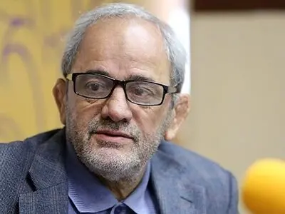ربطی: فدراسیون کشتی باید تقسیم کار کند/ اردوی بلندمدت به ضرر کشتی‌گیر است