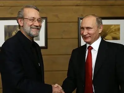 لاريجاني بحث مع بوتين العلاقات الثنائية والقضايا الإقليمية