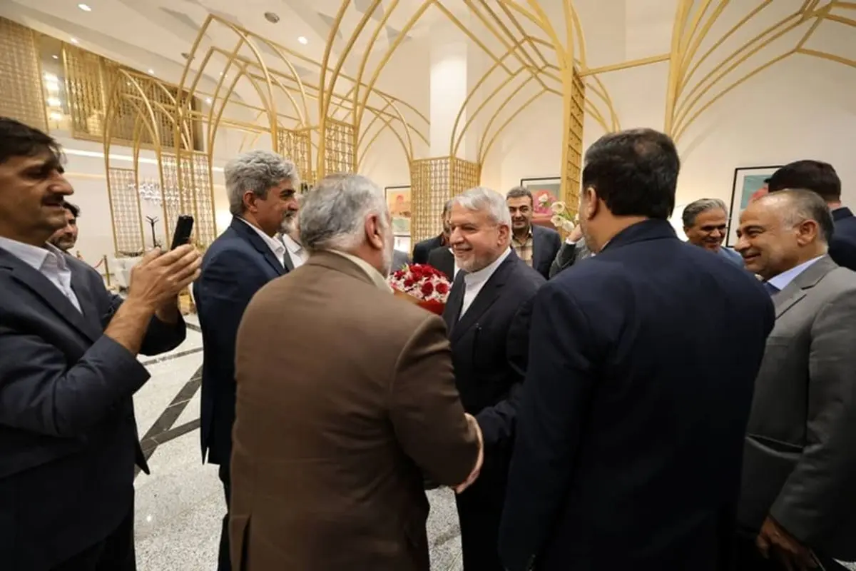 ایران واجد ذخایر فرهنگی بی‌بدیل است/ وزارتخانه حامی توسعه نهادهای مستقل در صیانت از میراث مکتوب خواهد بود