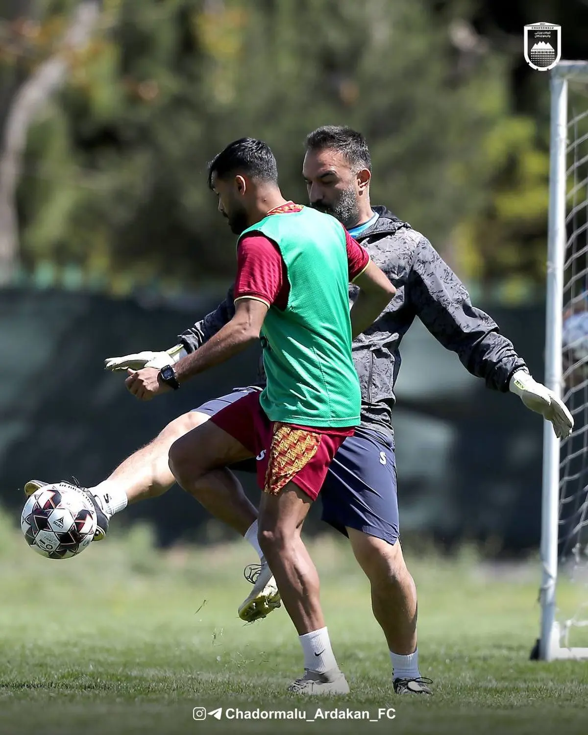 تمرینات چادرملو ادامه دارد؛ همه بی‌تاب شروع لیگ