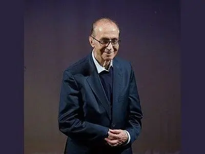 تقدیر از یک موسیقی‌دان در برنامه «نغمه‌ها» 