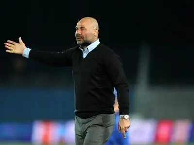 بختیاری‌زاده: حتی یک وجب از خاک میهن را به دشمن نخواهیم داد