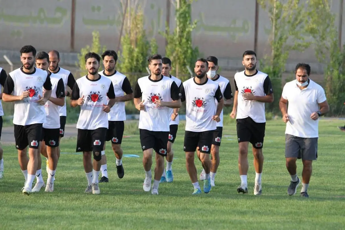 کاروان فجرشهید سپاسی راهی تهران شد‌