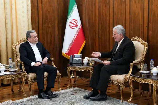 دیدار مدیر عامل هواپیمایی جمهوری اسلامی ایران با وزیر امور خارجه