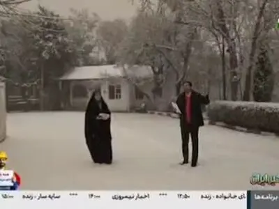برف بازی عوامل برنامه صبحگاهی روی آنتن زنده! + فیلم