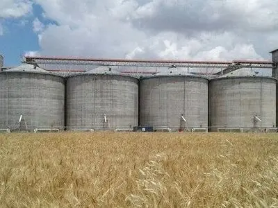 تذکر و توبیخ سیلوی خان ببین در گلستان