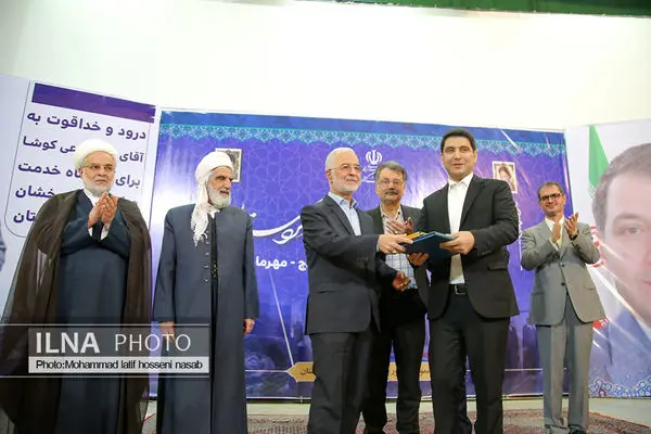 آیین تکریم و معارفه استاندار کردستان با حضور و زیر کشور برگزار شد 