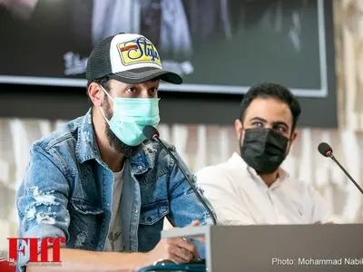 بهرام افشاری واقعا من را کتک می‌زد و این موضوع برایم به یاد ماندنی شد