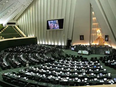 بررسی تحقیق و تفحص از مطالبات مشکوک الوصول بانکی در مجلس