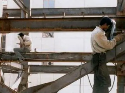 مرگ جوشکار مشهدی بر اثر سقوط از ارتفاع 