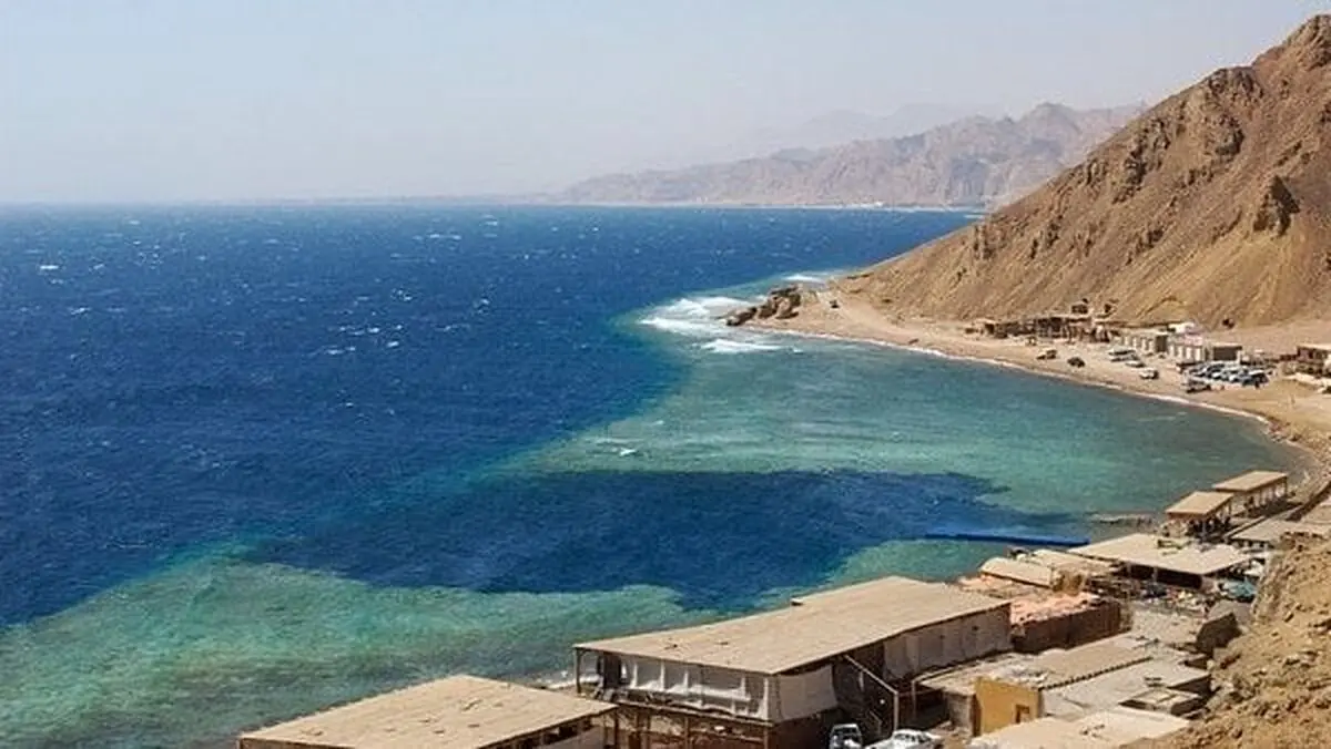 مقابله پدافند مصر با یک شیء ناشناس
