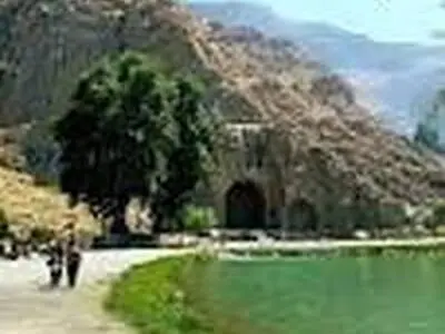بازدید از اماکن تاریخی کرمانشاه، فردا رایگان است