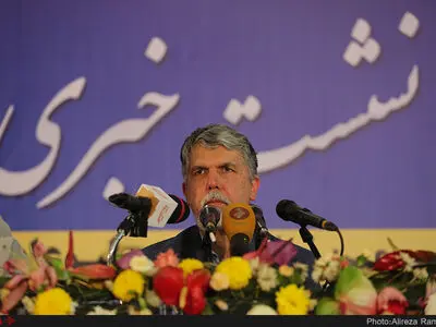 جزئیاتِ سخنانِ وزیر ارشاد در پاسخ به خبرنگاران 