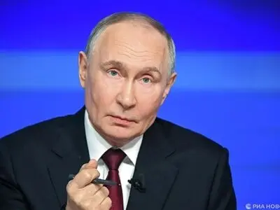 پوتین از نظر دیپلماتیک بر زلنسکی پیشی گرفته است