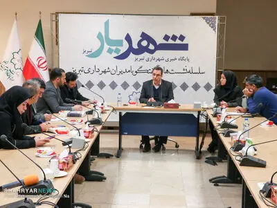 تبریز 6 هزار دستگاه تاکسی فرسوده دارد/ 108 درصد بودجه ناوگان ریلی تبریز در 6 ماهه اول سال