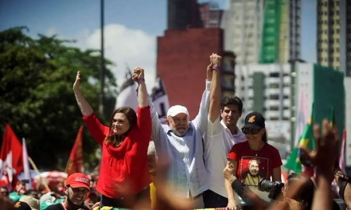 پیشتازی داسیلوا در آستانه برگزاری دور دوم انتخابات ریاست جمهوری برزیل