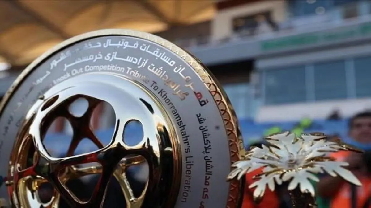 تقابل پرسپولیس با ذوب آهن/ استقلال به مصاف پیکان می‌رود