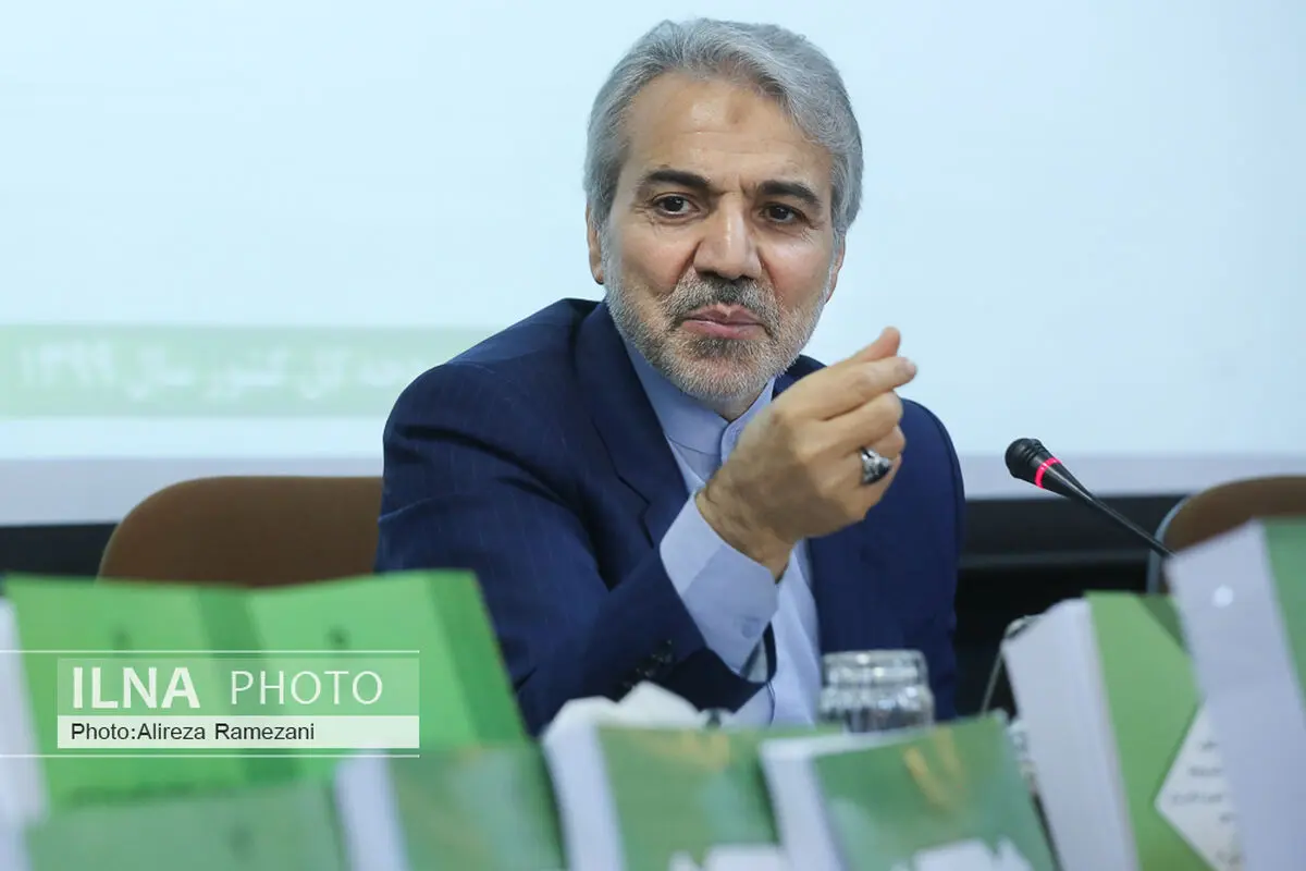 گام نخست اصلاح ساختار بودجه برداشته شد/ پیش‌بینی رشد منفی ۶۸ درصدی درآمد فروش نفت و گاز/ سازمان مالیاتی از هیچ نهادی برای اخذ مالیات نمی‌گذرد/ ۲۰۰ هنرمند پردرآمد در کشورمان وجود دارد