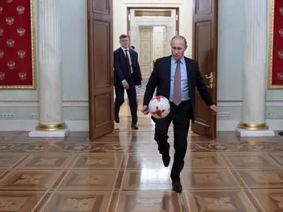 For Putin, World Cup shows Russia cannot be caged by hostile West