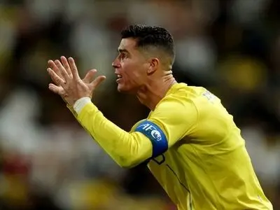 رونالدو: به شرط جذب بازیکنان جدید می‌مانم