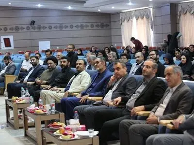 خبرنگاران چهارمحال و بختیاری تجلیل شدند