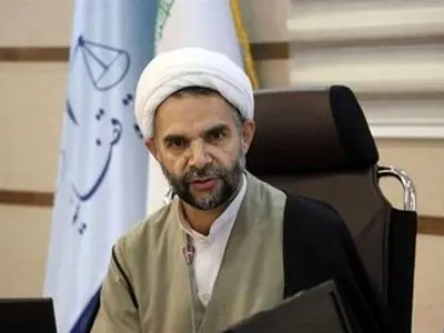  با افرادی که با دشمن همکاری می‌کنند برخورد قاطع و شدید خواهد شد