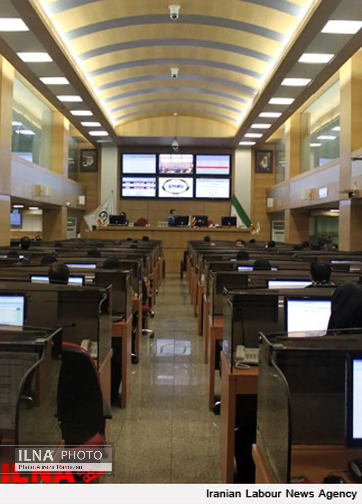 نخستین محموله مس کاتد در تالار صادراتی عرضه شد 