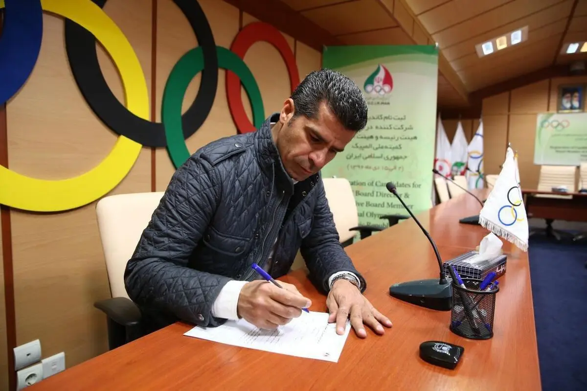 ساعی: مشکلم با پولادگر حل شد و برگشتم/ قرمز هستم و طرفدار تراکتور