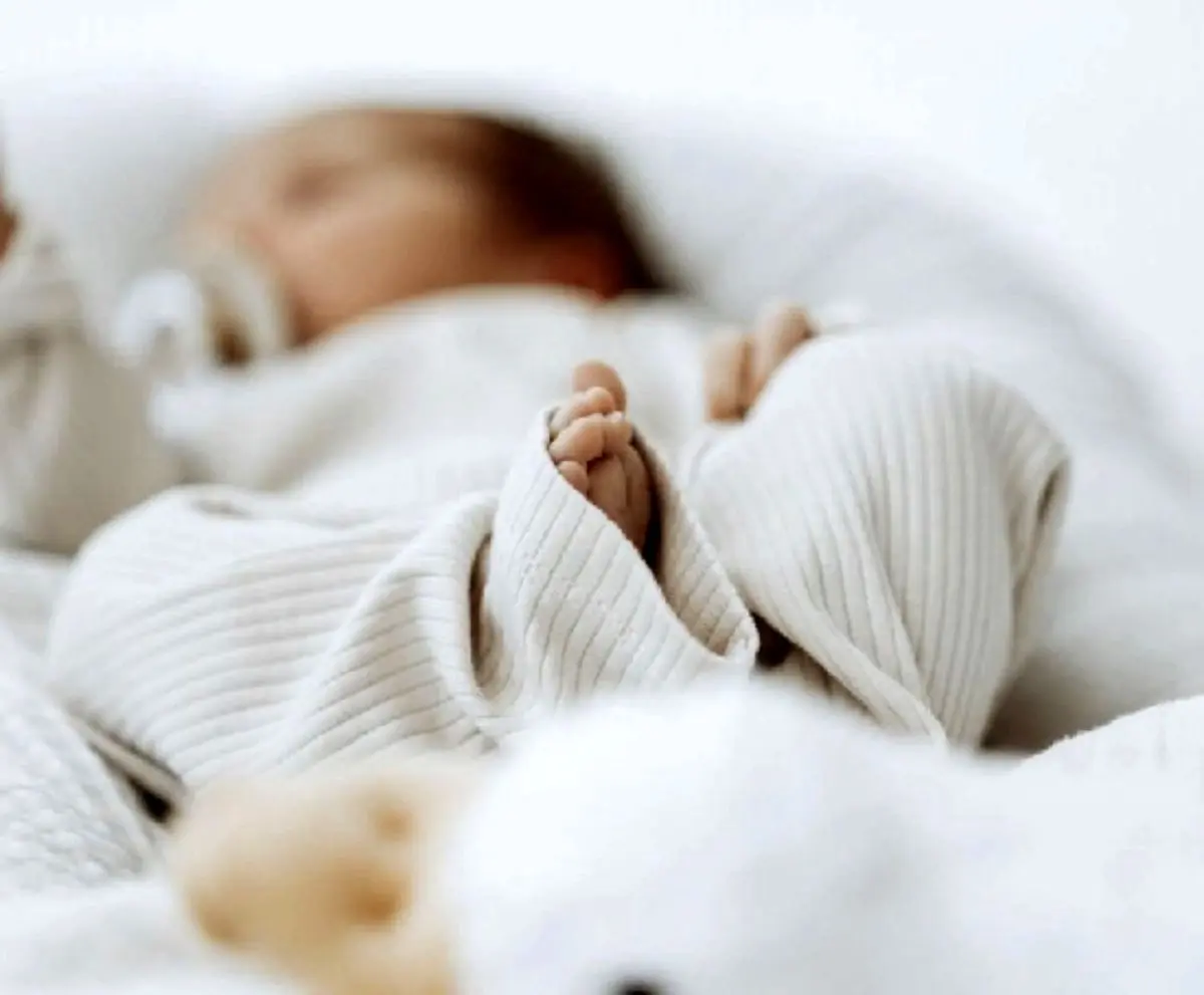 پیدا شدن نوزاد پسر در یکی از سطل‌های زباله مشهد 