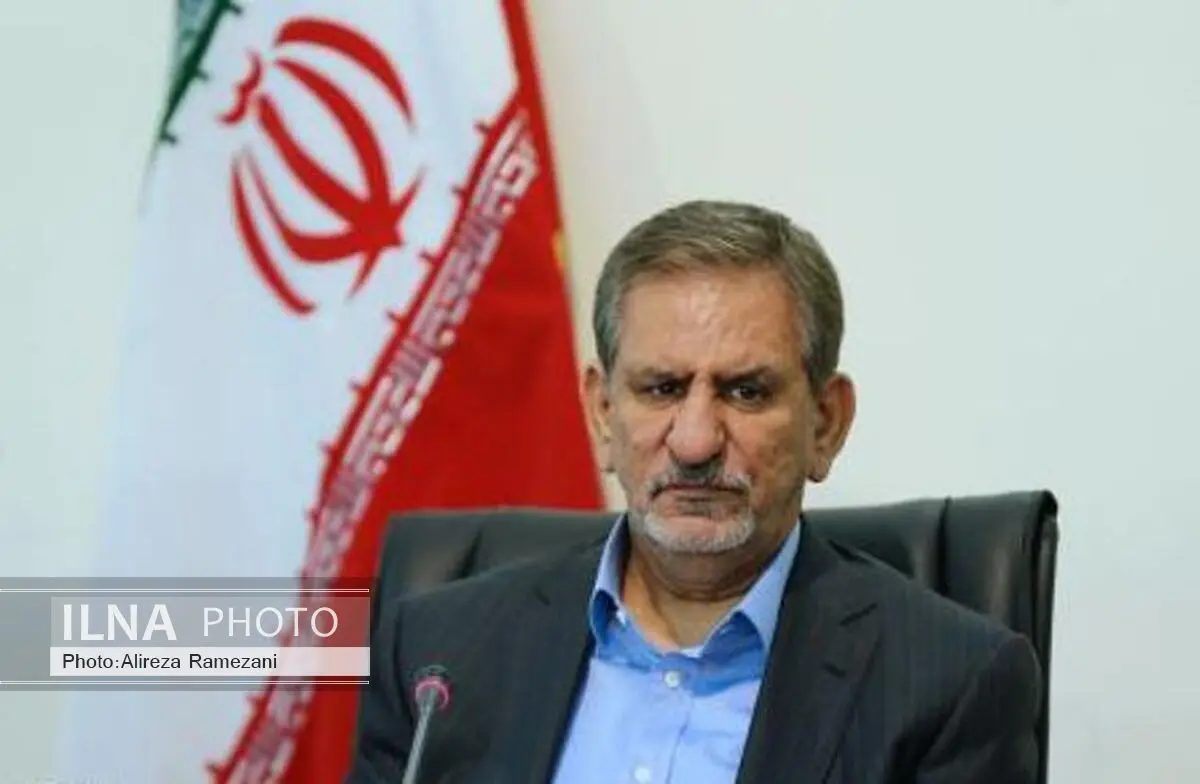 جهانگیری از مجتمع دامپروری و شرکت تولید آبمیوه در قلعه گنج بازدید کرد