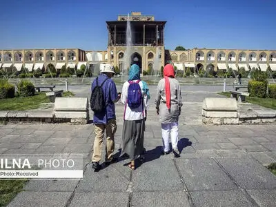 تعارف و تشریفات در حوزه گردشگری را کنار بگذاریم/ جذب سرمایه‌گذار با سیاست‌های کلان کشور مرتبط است/ میراث‌فرهنگی خواسته‌هایش از رایزن‌ها ارایه دهد