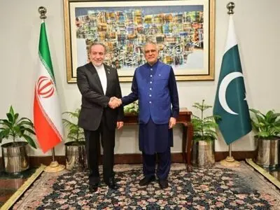 رایزنی وزیر امور خارجه با همتای پاکستانی