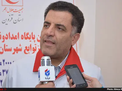 جبران کسری بودجه سال گذشته هلال احمر در بودجه 98 / تکذیب ضعیف بودن خدمات هلال در زلزله کرمانشاه به اهل تسنن / این وصله‌ها به جمعیت نمی‌چسبد
