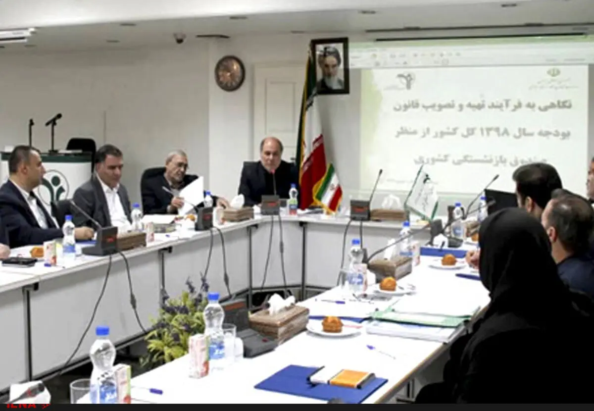 همسان‌سازی حقوق بازنشستگان کشوری ۱۵ هزار میلیارد تومان اعتبار نیاز دارد