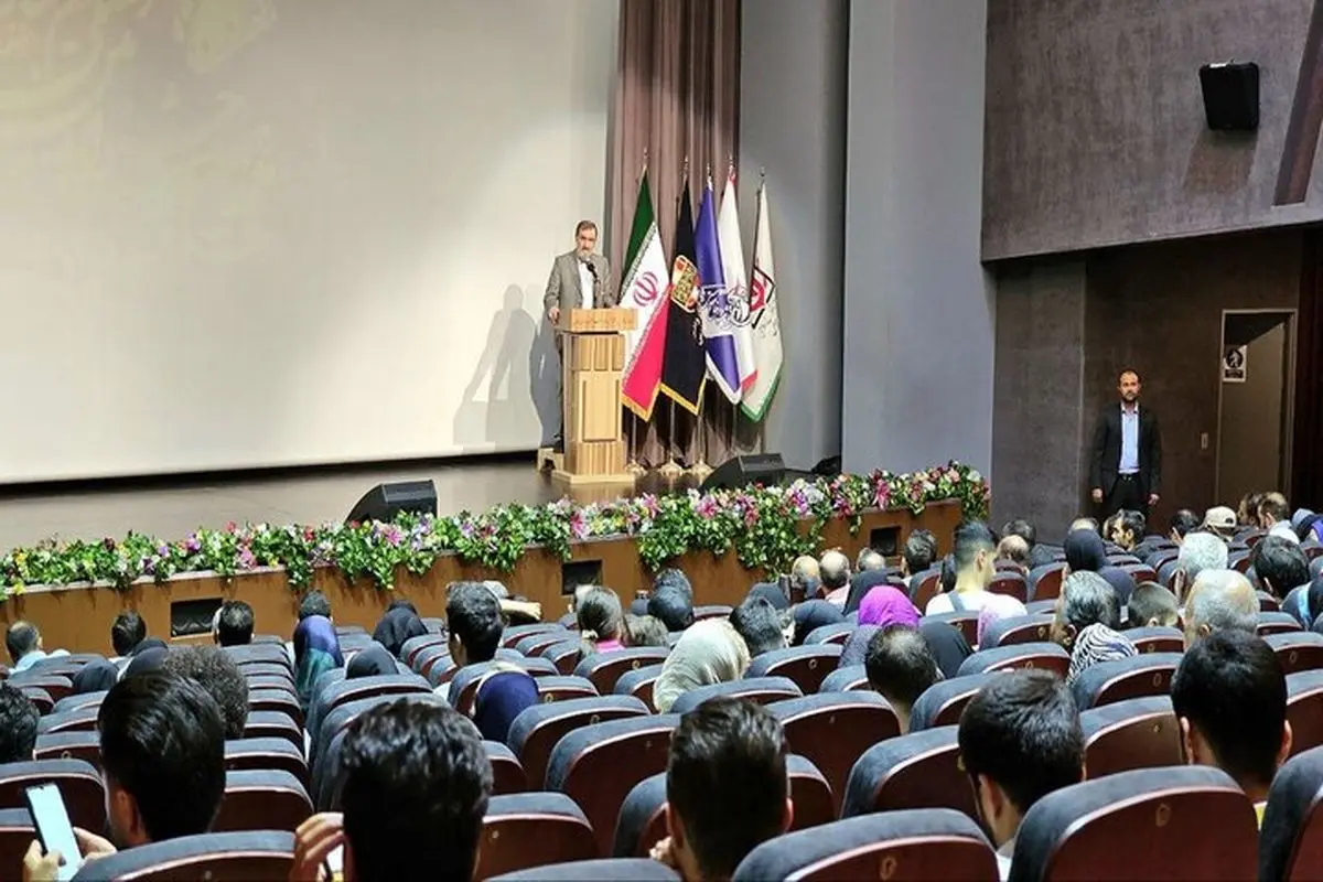 دفاع مقدس الگویی الهامبخش برای جوانان و نماد هویت ایرانی است
