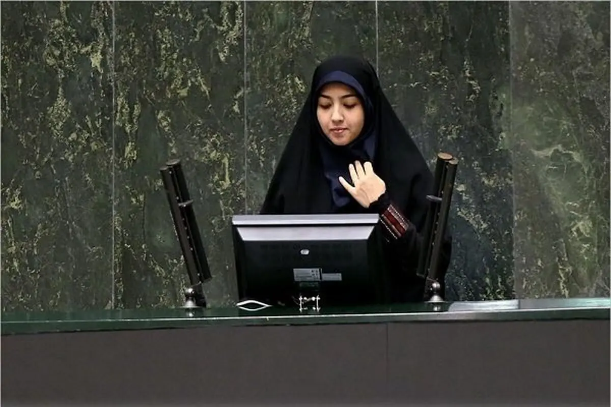 خشک شدن تالاب گاوخونی ریزدگردهای سمی و نمکی را به همراه دارد