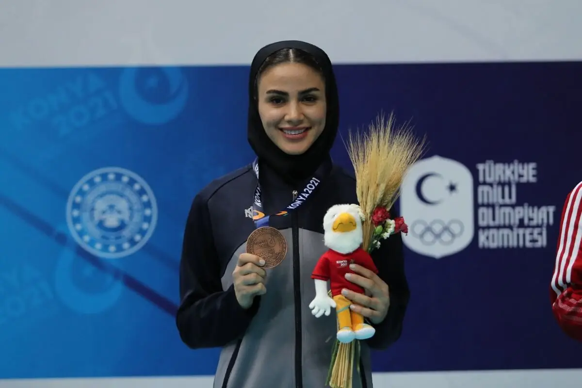 کشورهای اسلامی؛ بهمنیار مدال برنز را کسب کرد