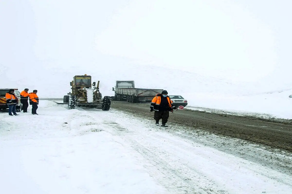 ۲۰ تیم راهداری در جاده‌های قزوین در آماده‌باش کامل هستند