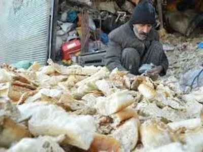 اخذ مالیات از تفکیک کنندگان غیر مجاز زباله در تبریز کذب است