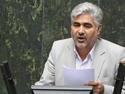  شیوع کرونا معیشت مرزنشینان را سخت کرده است/ مسئولان  فقط زورشان به مرزنشینان می‌رسد 