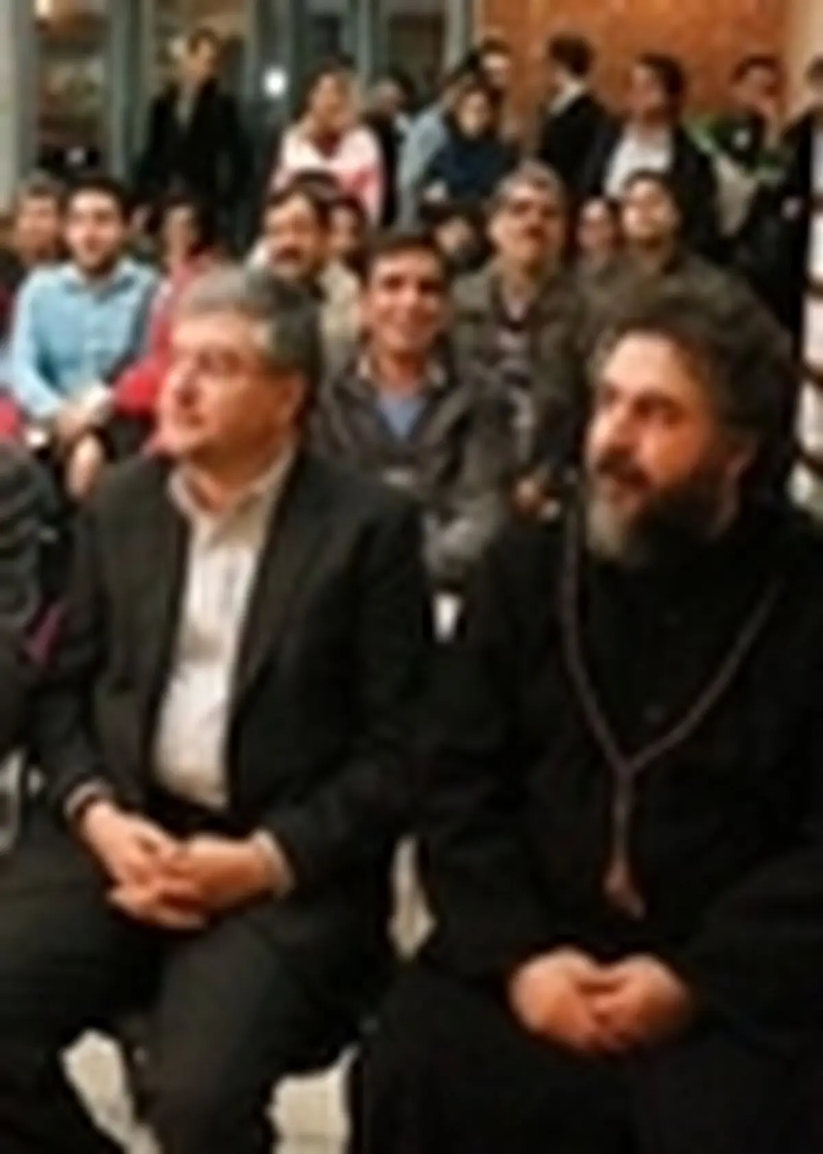دادگر با هر اجرا گلی به سر تئاتر ایران می‌زند